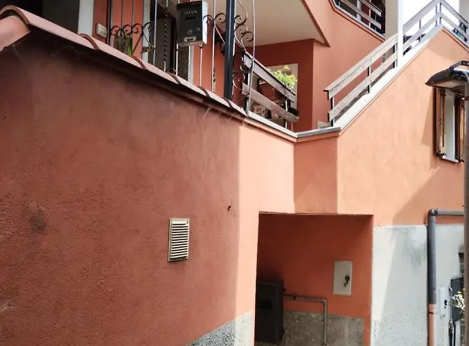 Appartement La Ghianda Con Terrazza Cossogno